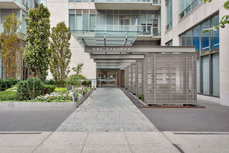 1 Bedford Rd, unit 1403 for sale - image #1