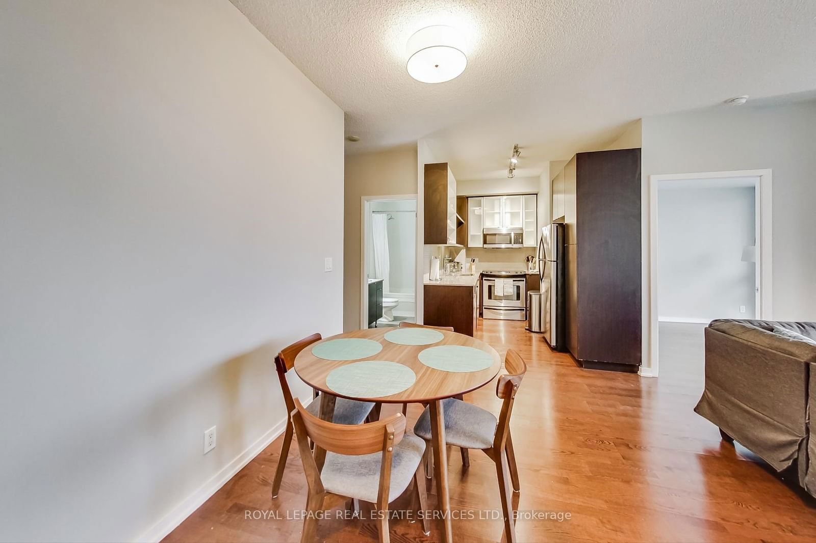 33 Lombard St, unit 2908 for rent - image #7