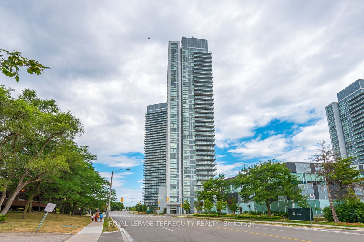 275 Yorkland Rd, unit Ph08 for rent - image #1