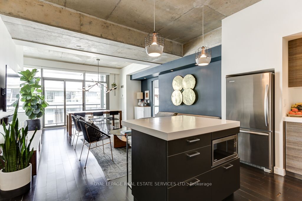 55 Stewart St, unit PH1023 for rent - image #8