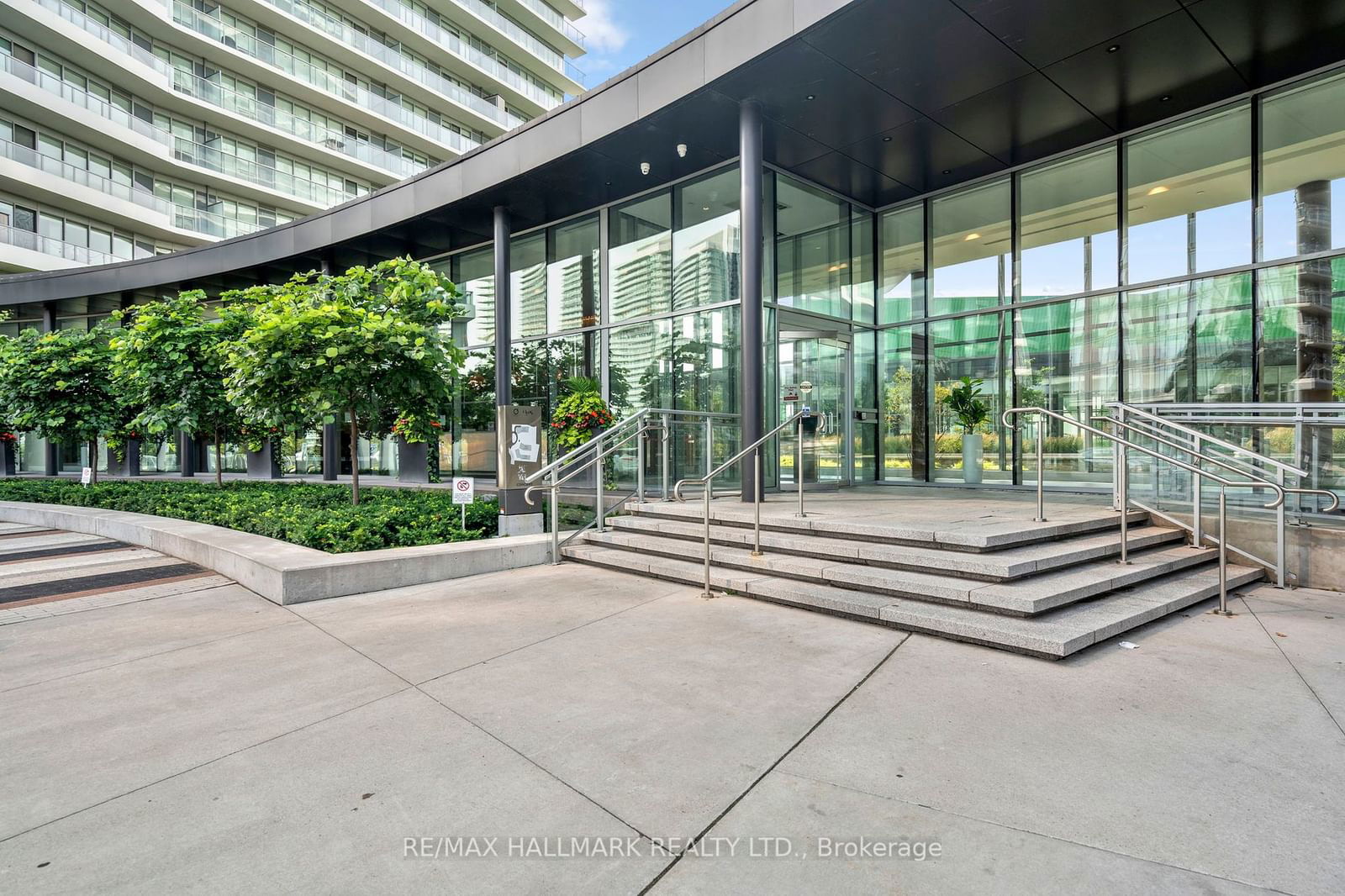 117 McMahon Dr, unit 3708 for sale - image #5