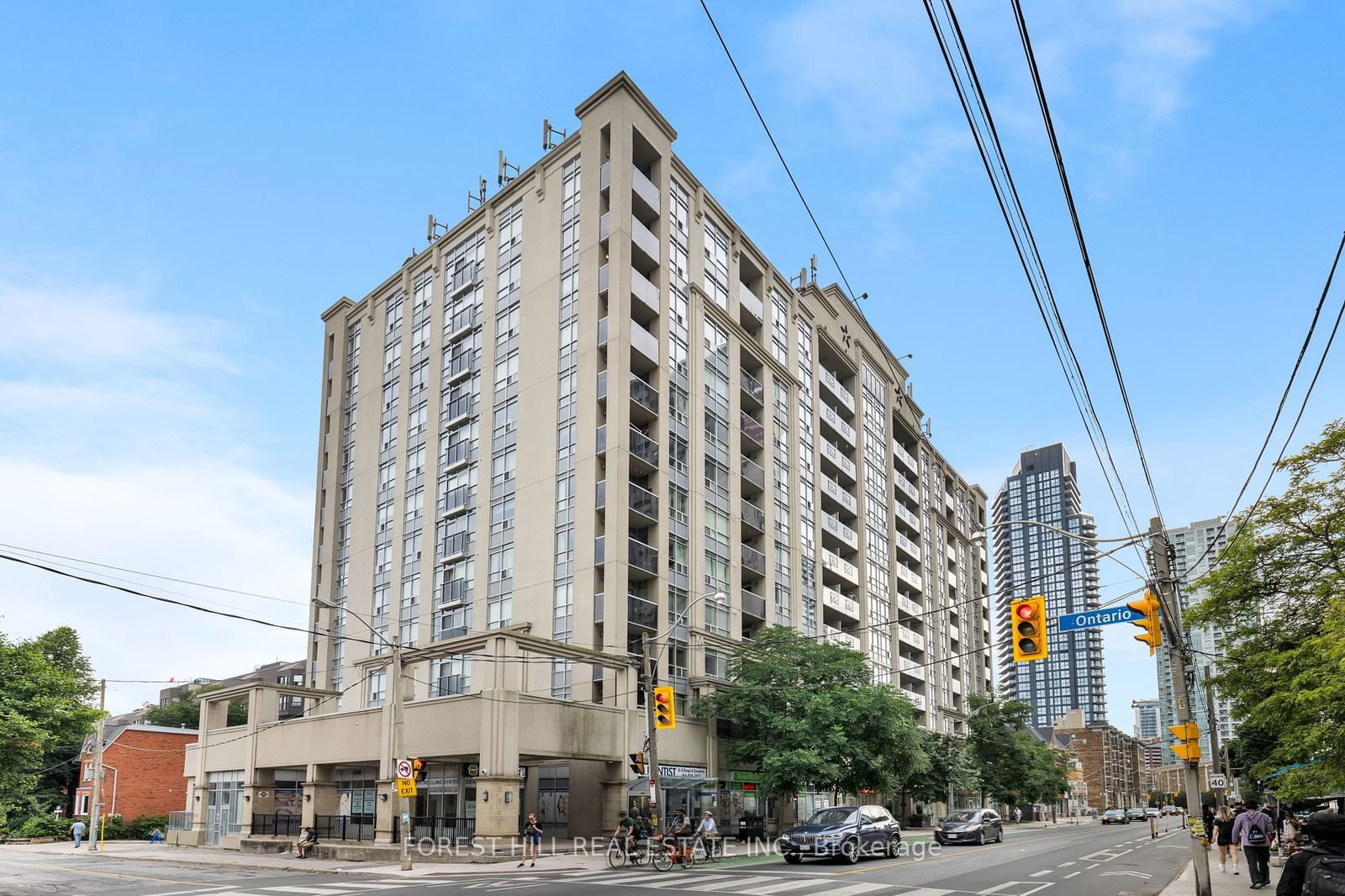 225 Wellesley St E, unit 606 for sale