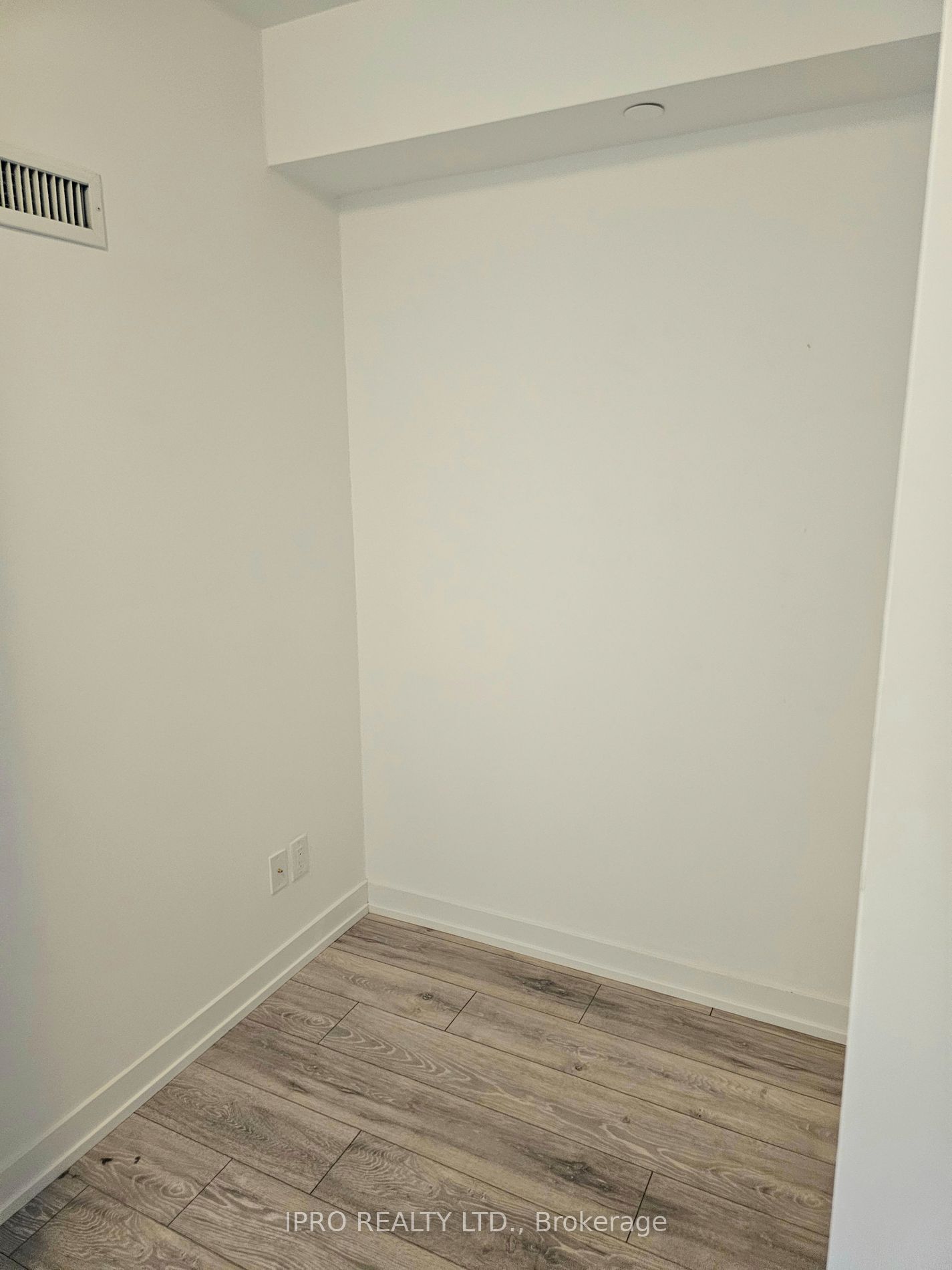 159 Wellesley St E, unit 2807 for rent - image #12