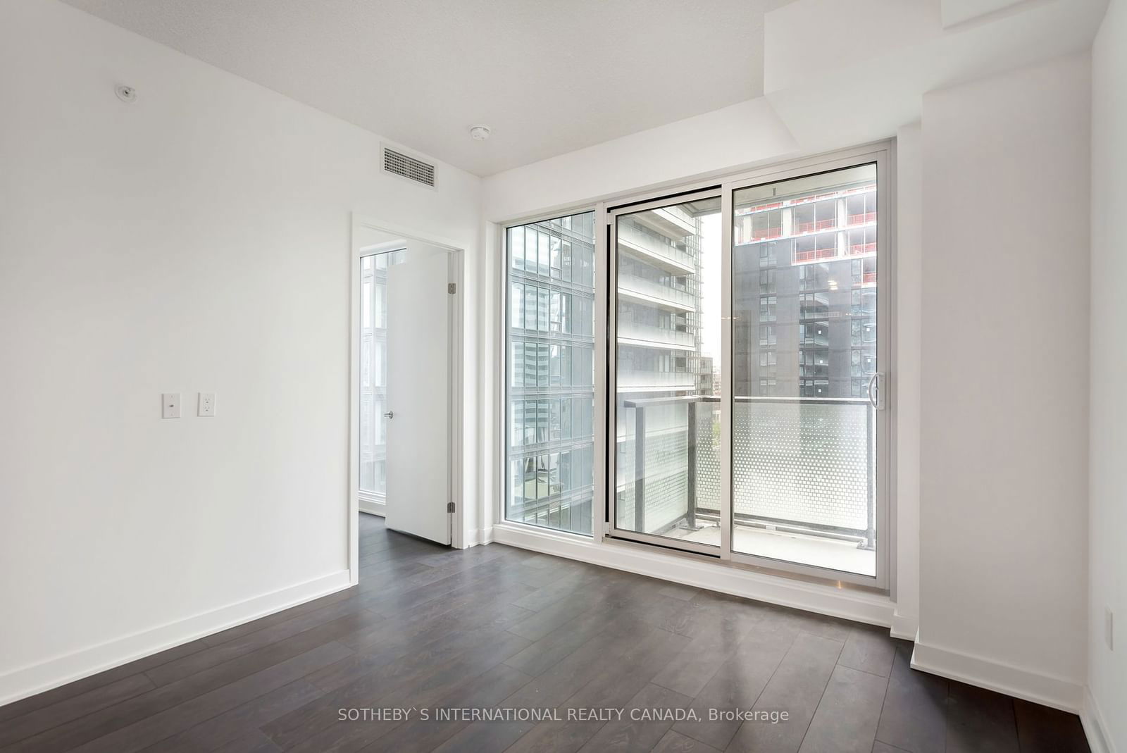 125 Blue Jays Way, unit 1503 for rent