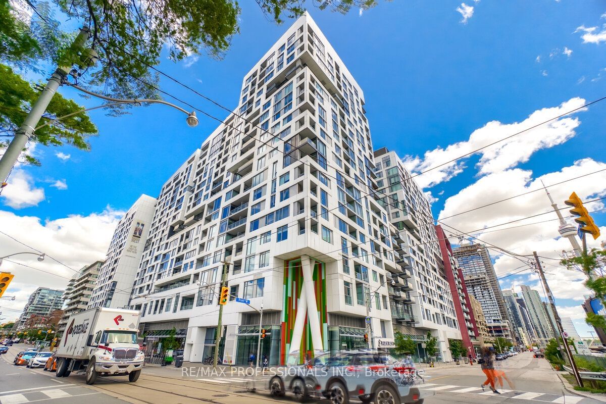 27 Bathurst St S, unit 1906 for sale