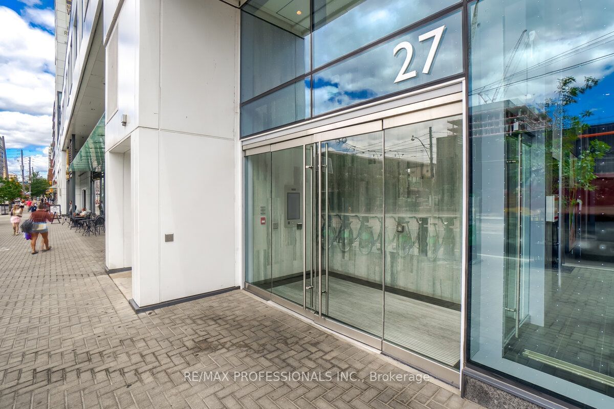 27 Bathurst St S, unit 1906 for sale - image #3