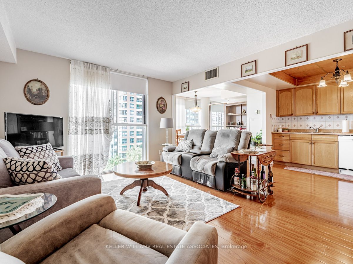 5460 Yonge St, unit 604 for sale - image #9