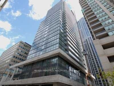 770 Bay St, unit Ph505 for rent - image #1