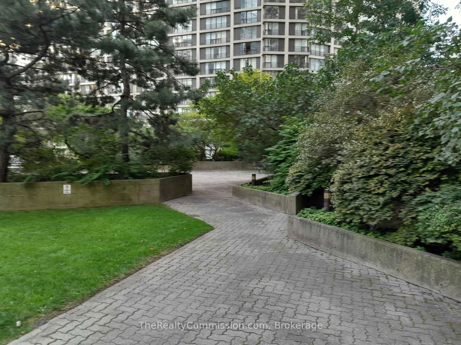 33 Harbour Sq, unit 2037 for sale - image #37