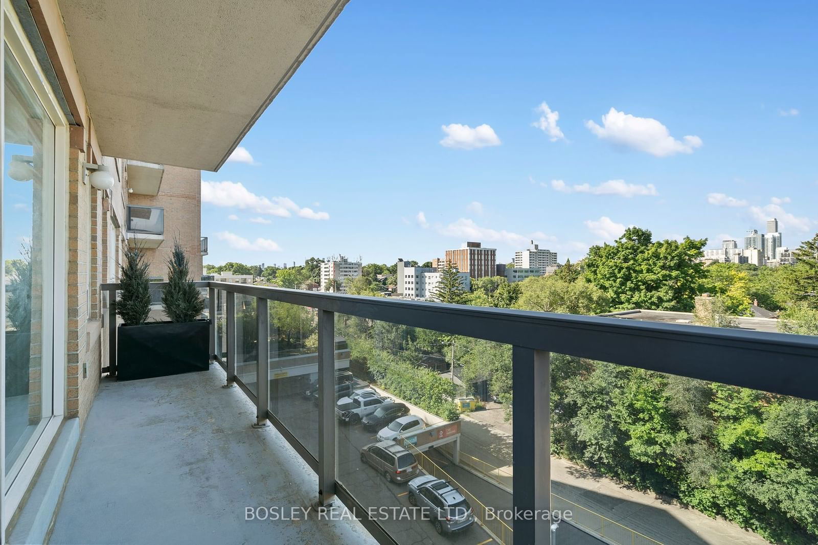 1818 Bayview Ave, unit 602 for sale - image #4