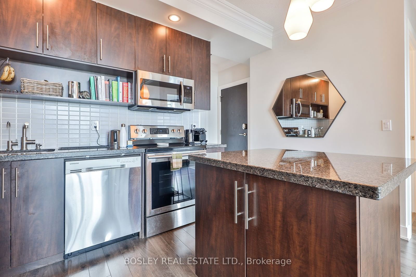 120 Homewood Ave, unit 3602 for rent - image #5