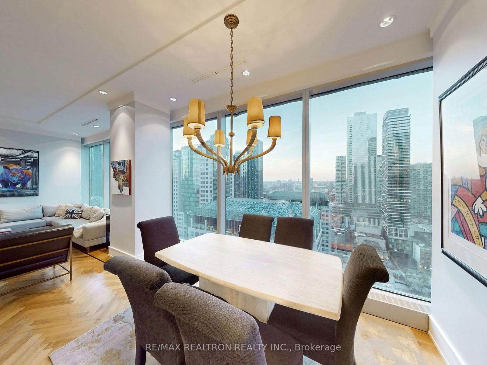 183 Wellington St W, unit 2302 for sale - image #7