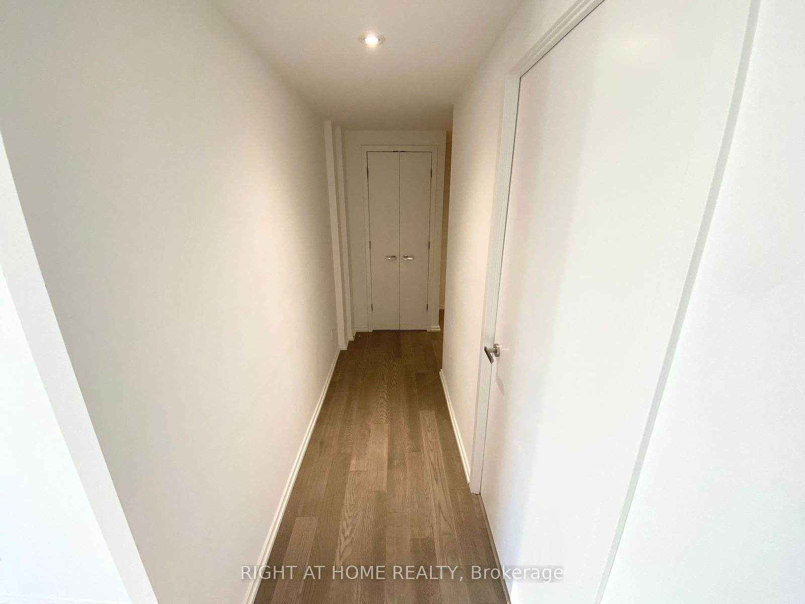 5 Soudan Ave, unit 2307 for rent - image #7