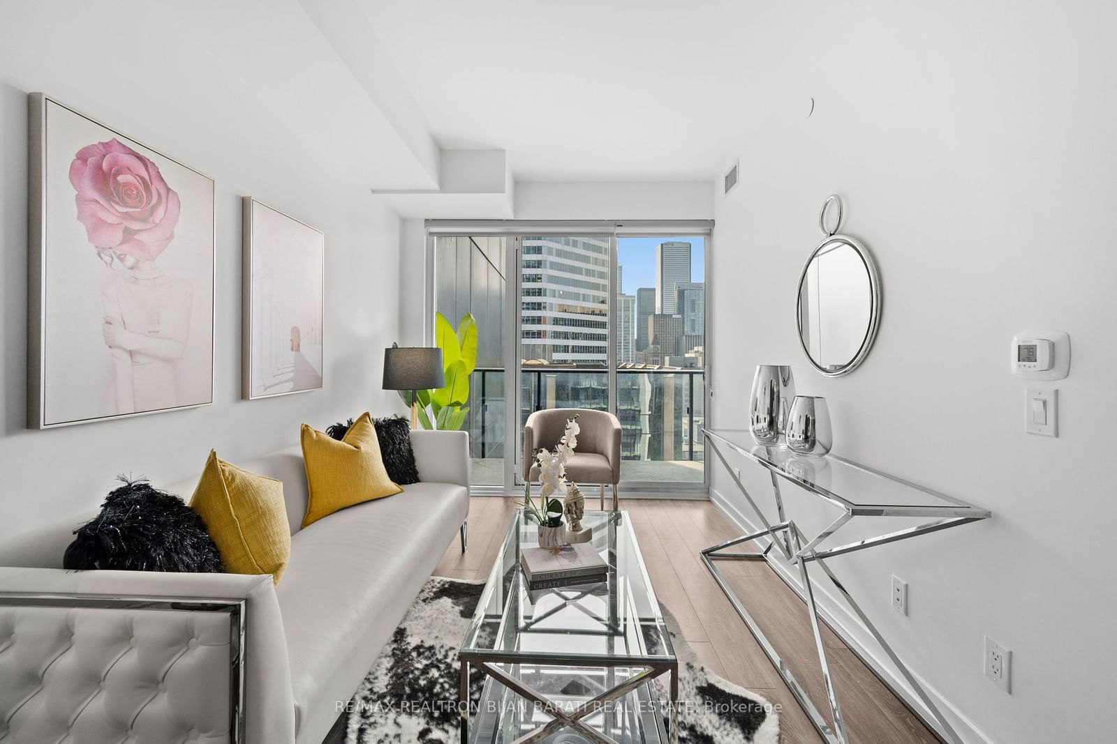 20 Edward St, unit 1608 for sale - image #9