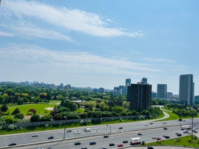 180 Fairview Mall Dr, unit 1712 for sale - image #2