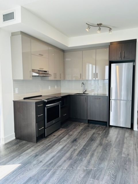 180 Fairview Mall Dr, unit 1712 for sale - image #7