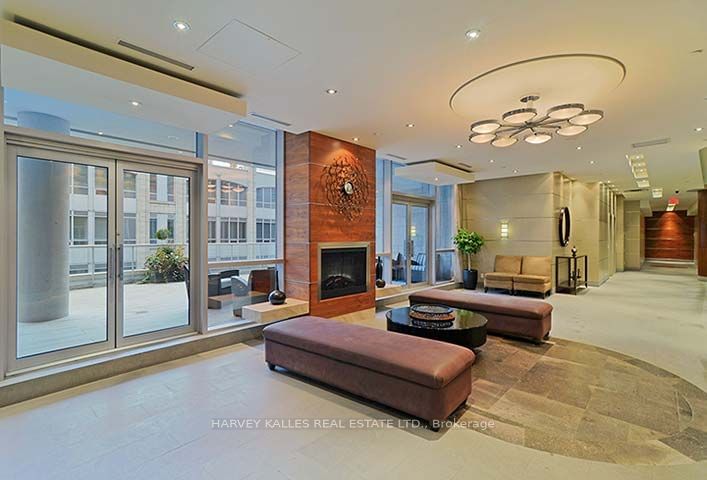 761 Bay St, unit 3413 for sale - image #4