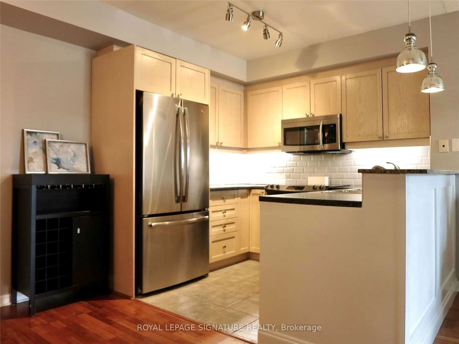 1801 Bayview Ave, unit 204 for rent - image #11