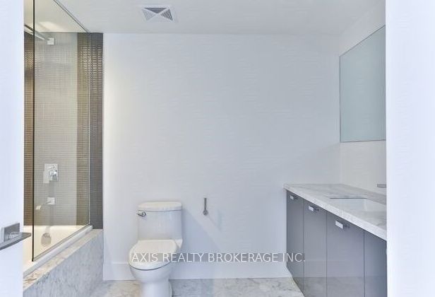 32 Davenport Rd, unit 2104 for rent - image #8