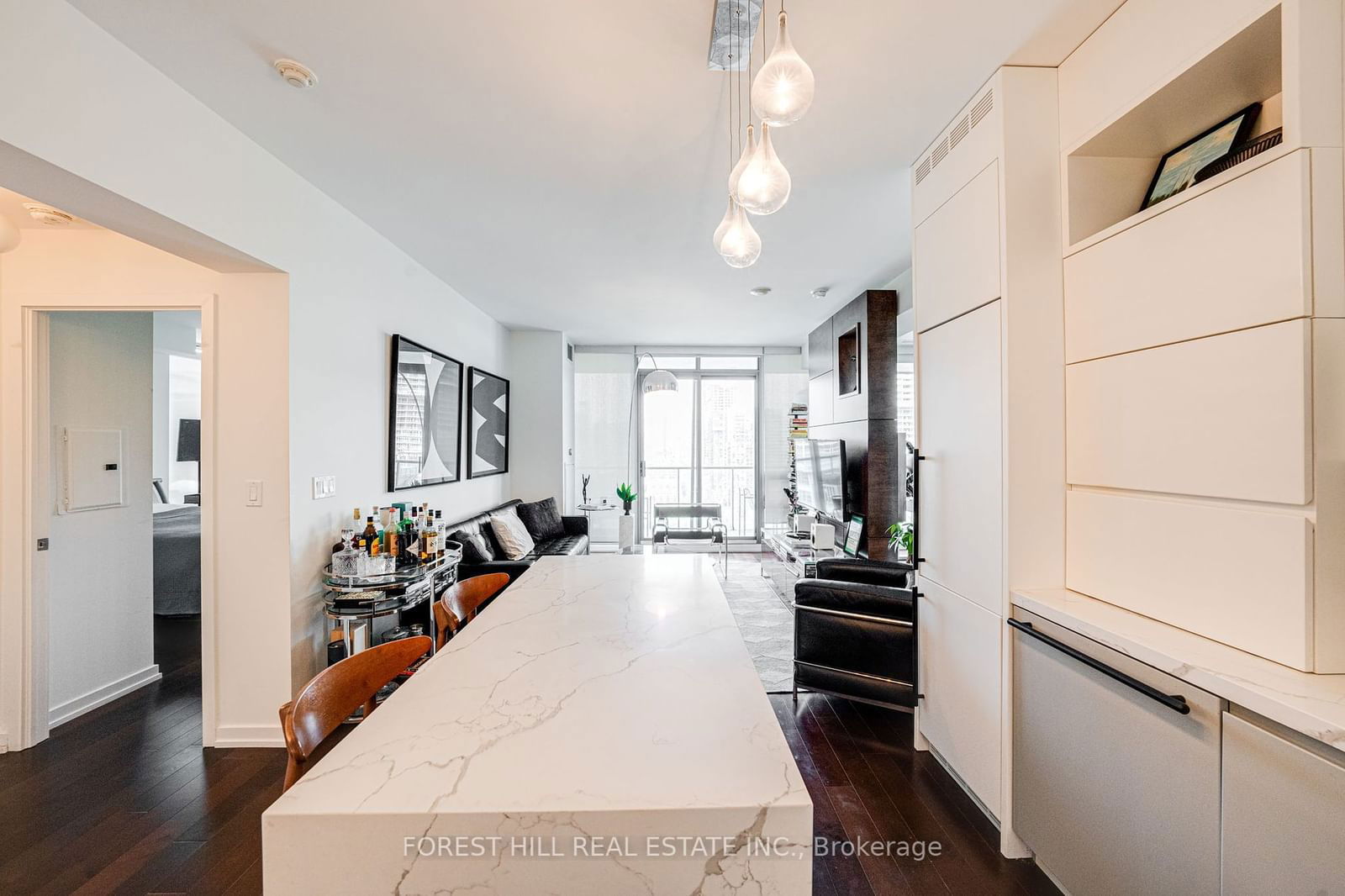 33 Lombard St, unit 2004 for sale - image #7