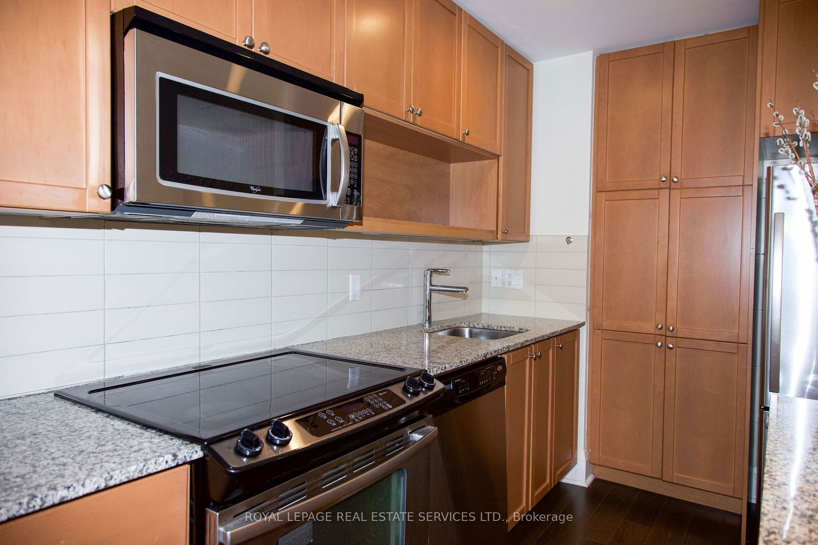 100 Harrison Garden Blvd, unit 519 for rent - image #6