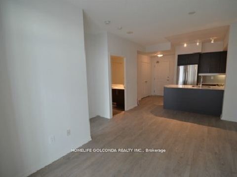 65 East Liberty St, unit 1908 for rent - image #3