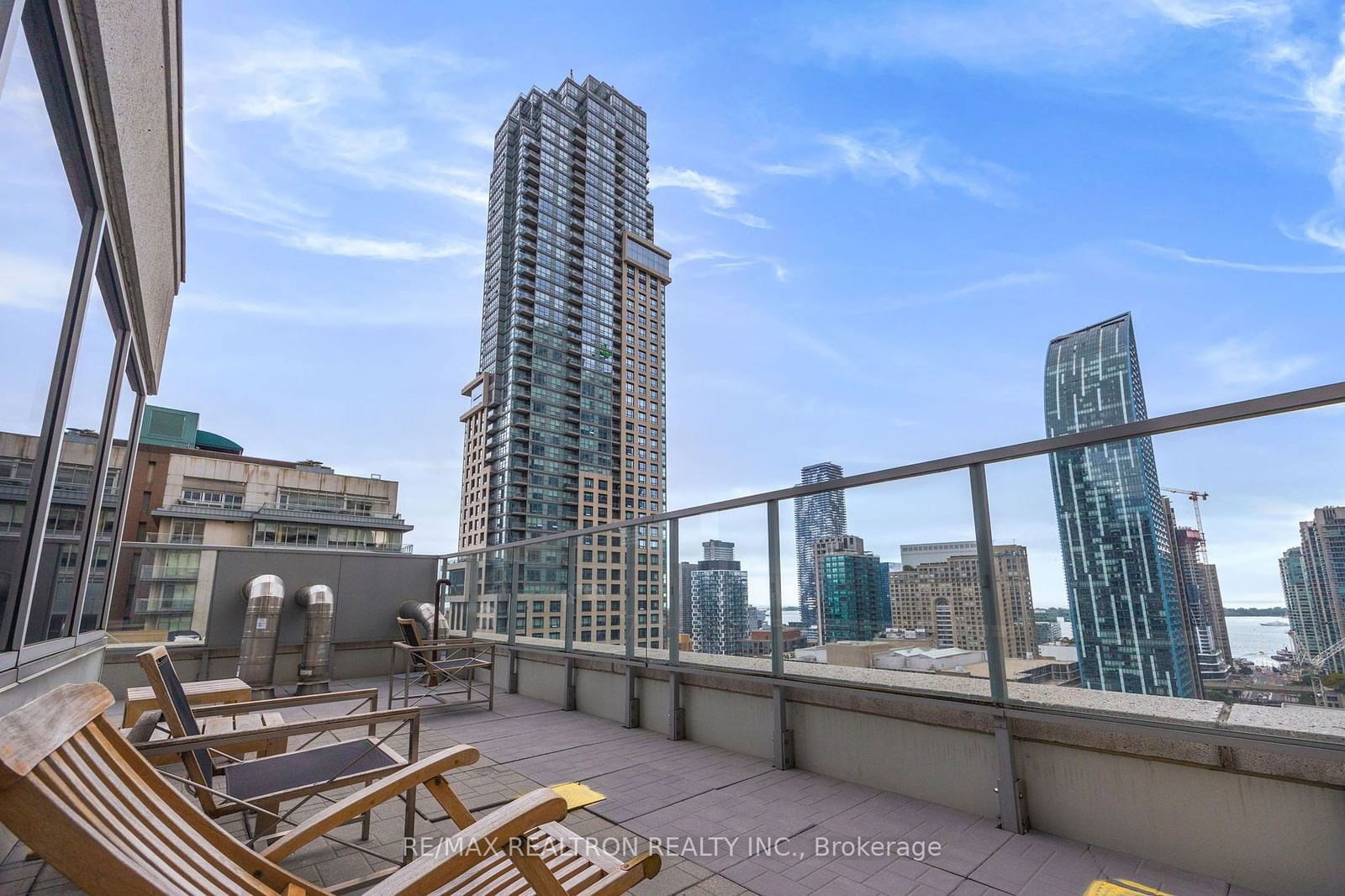 1 King St W, unit 2503 for sale