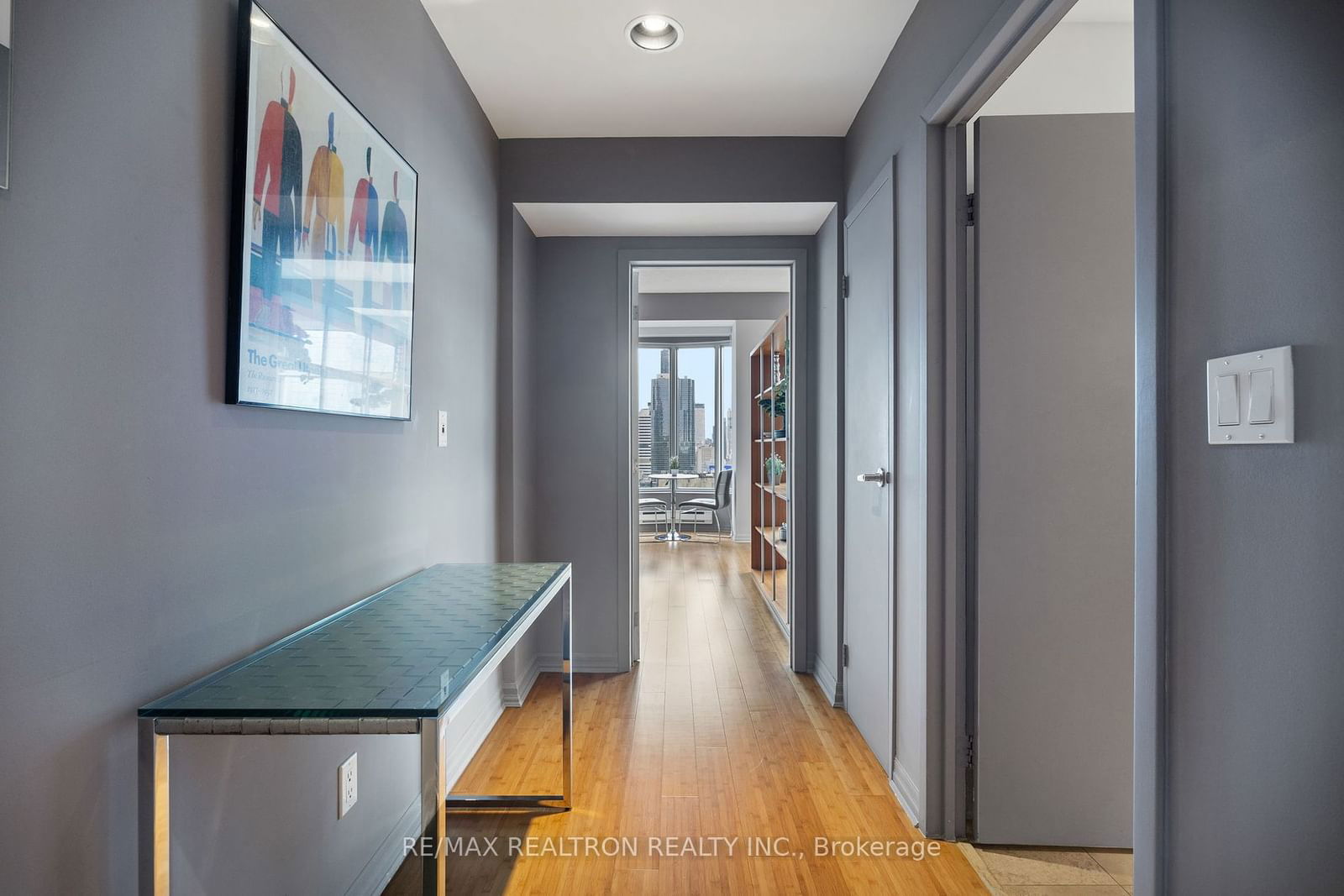 1 King St W, unit 2503 for sale