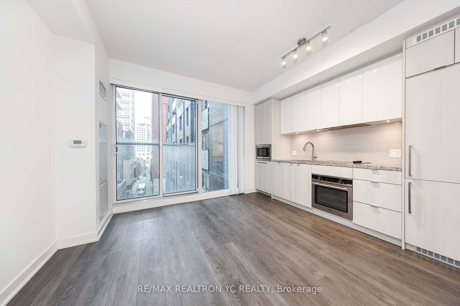 115 Blue Jays Way, unit 625 for sale - image #2