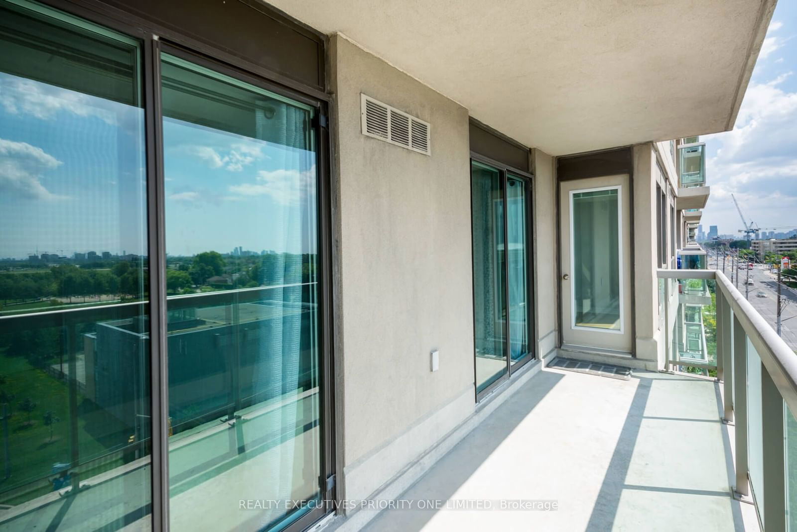 1030 Sheppard Ave W, unit 608 for sale - image #26