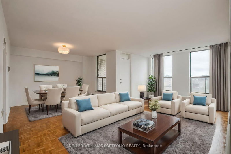 130 Neptune Dr, unit 403 for sale - image #1