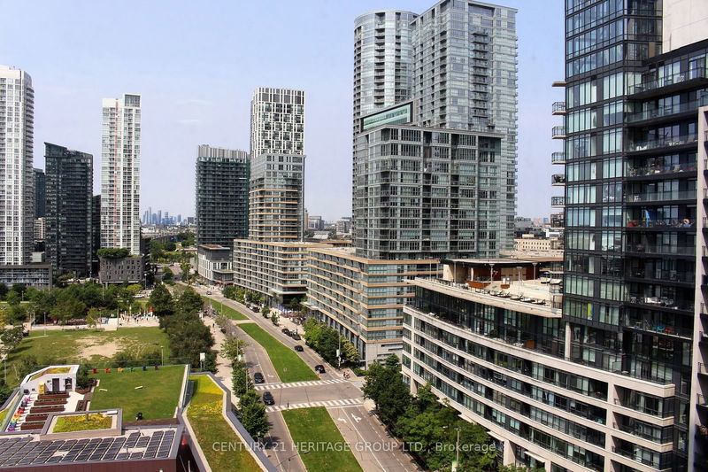 15 Fort York Blvd, unit 1802 for sale