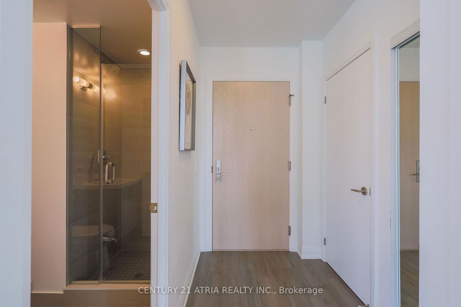 77 Mutual St, unit 2105 for rent - image #6