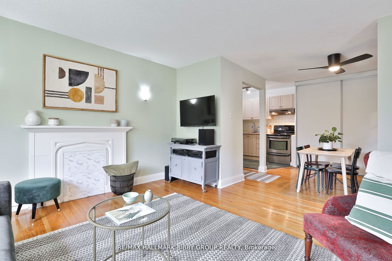 35 Raglan Ave, unit #404 for sale - image #5