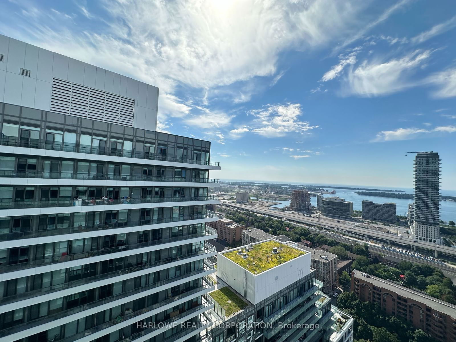 135 Lower Sherbourne St, unit LPH2923 for rent