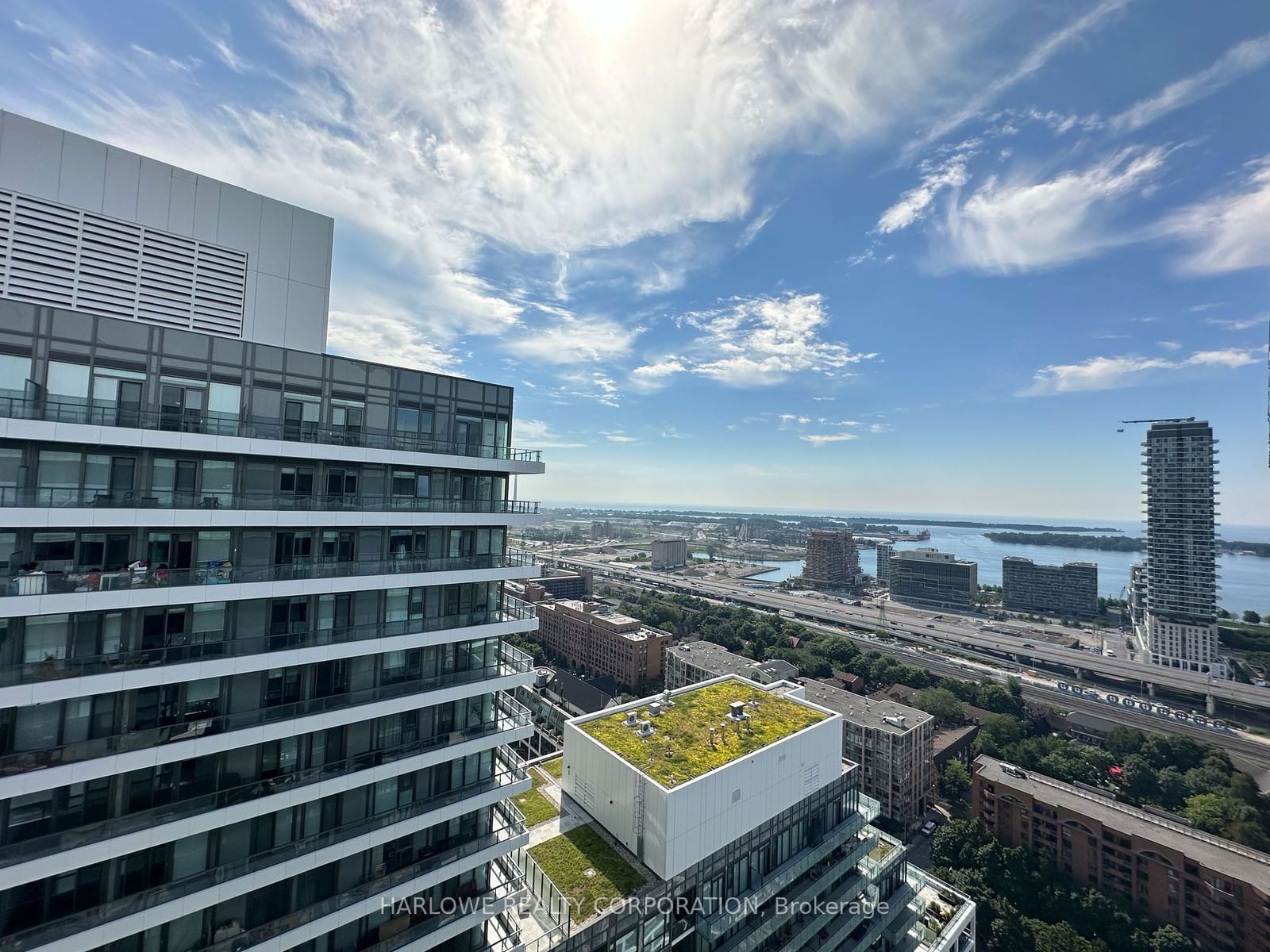 135 Lower Sherbourne St, unit LPH2923 for rent