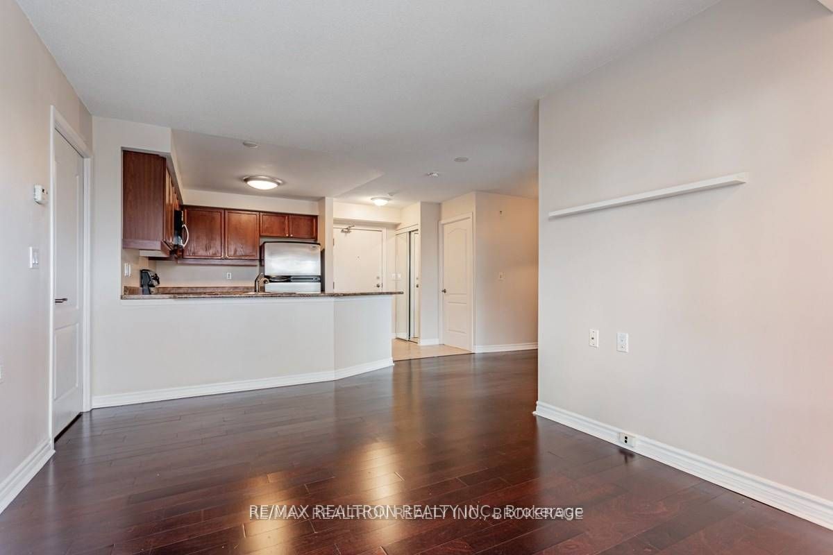 935 Sheppard Ave W, unit 304 for rent - image #16