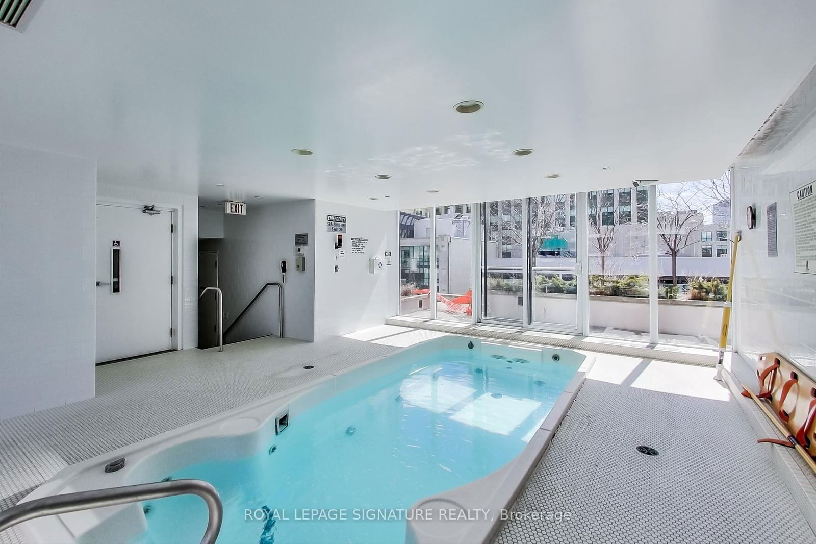 270 Wellington St W, unit 303 for rent - image #20