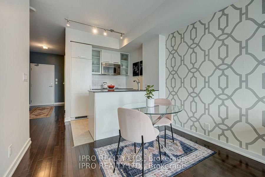 12 York St, unit 1503 for rent - image #13