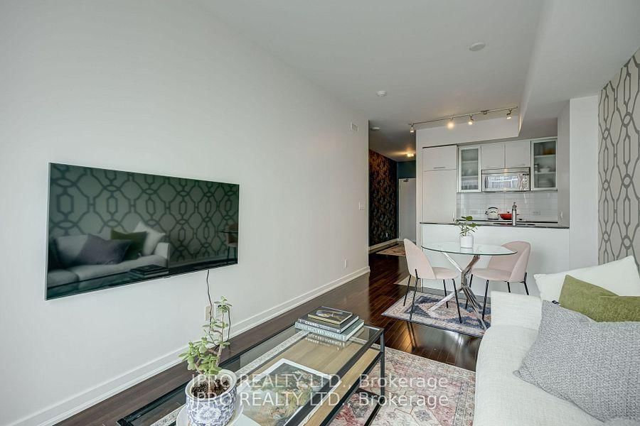 12 York St, unit 1503 for rent - image #17