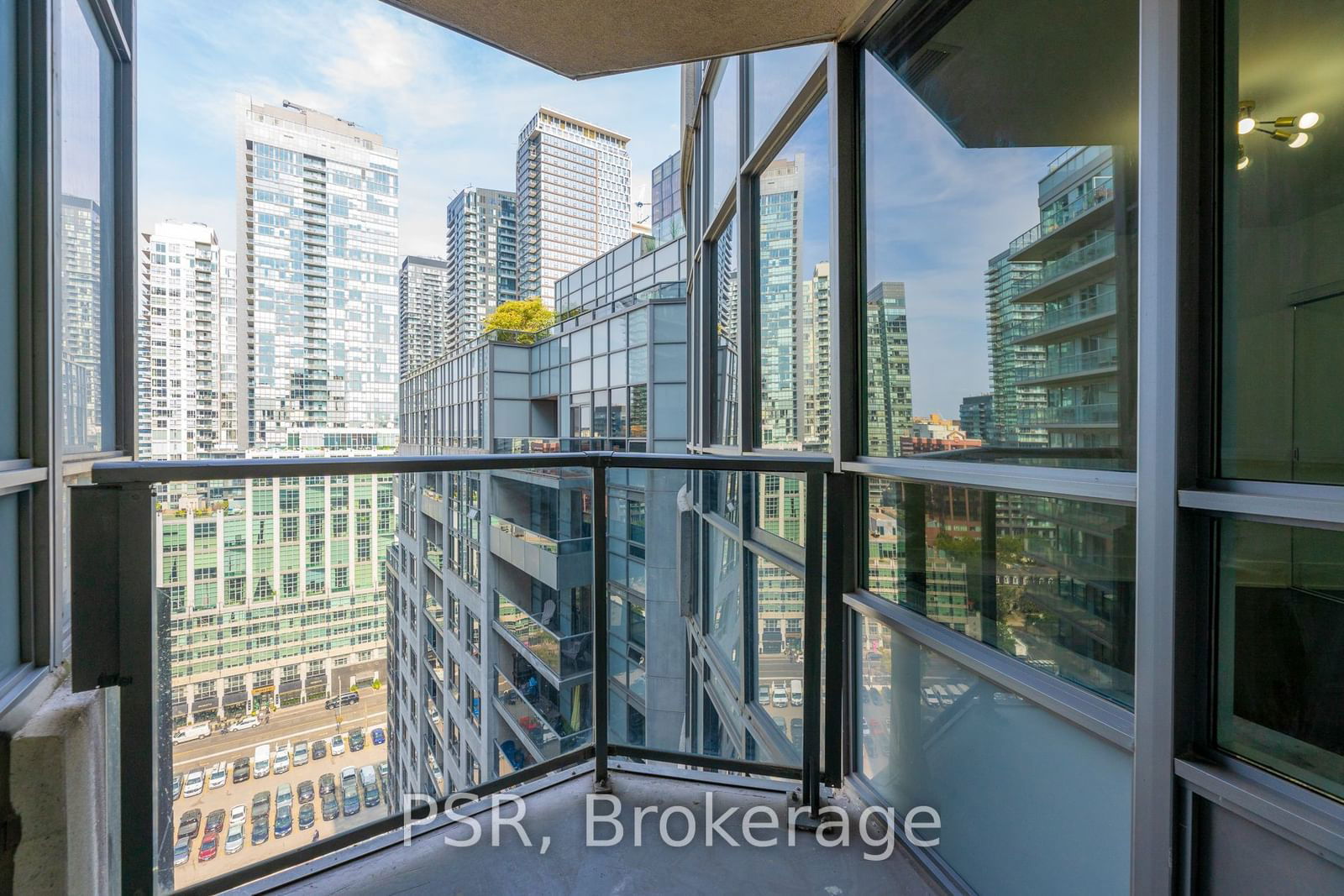 20 Blue Jays Way, unit 2122 for sale