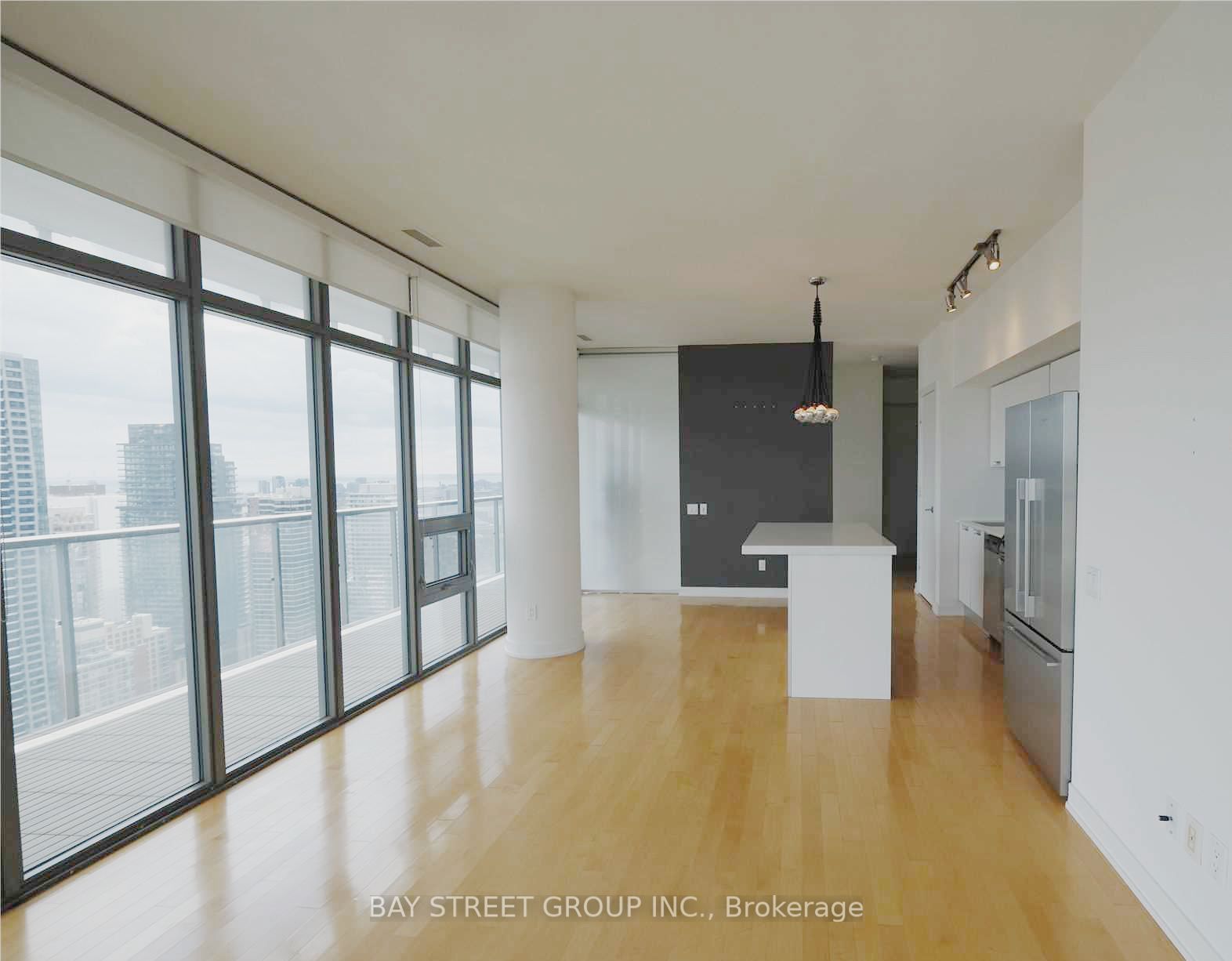 33 Charles St E, unit 3603 for rent - image #6