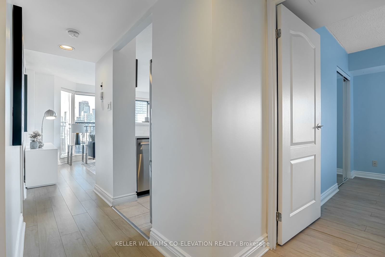 97 Lawton Blvd, unit 705 for sale - image #5