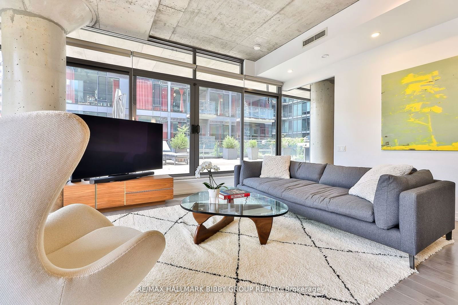 10 Morrison St, unit 305 for sale - image #6