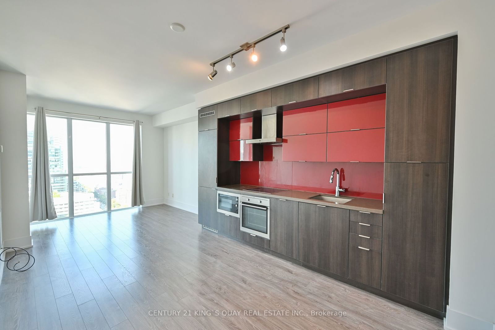 300 Front St W, unit 3413 for rent - image #3