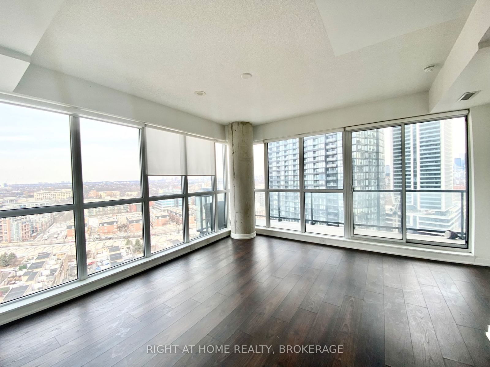 51 East Liberty St, unit 1504 for rent - image #1