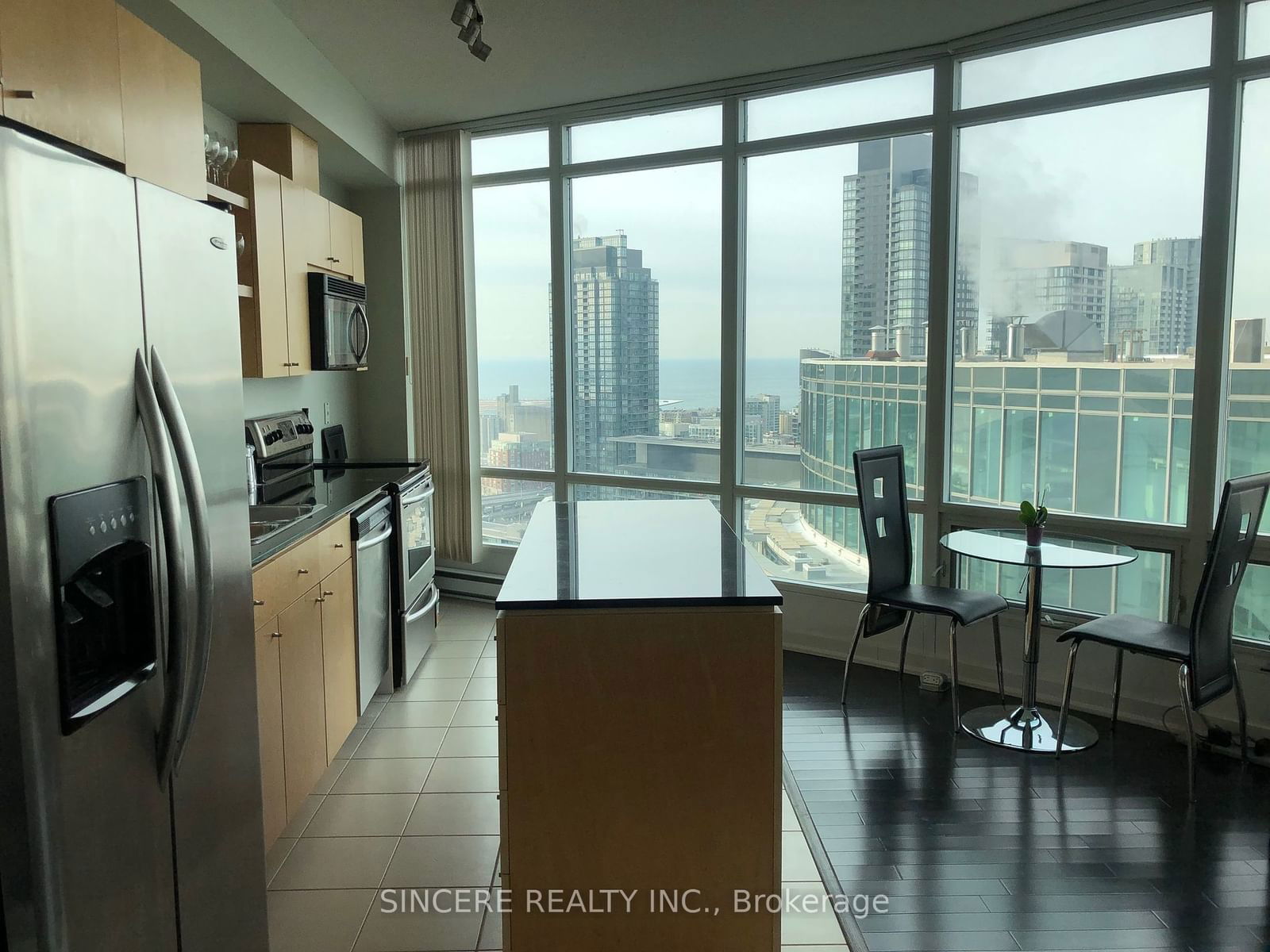 361 Front St W, unit 3608 for rent