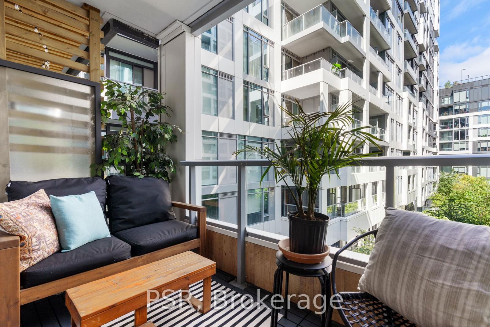 576 Front St W, unit 412 for sale - image #19