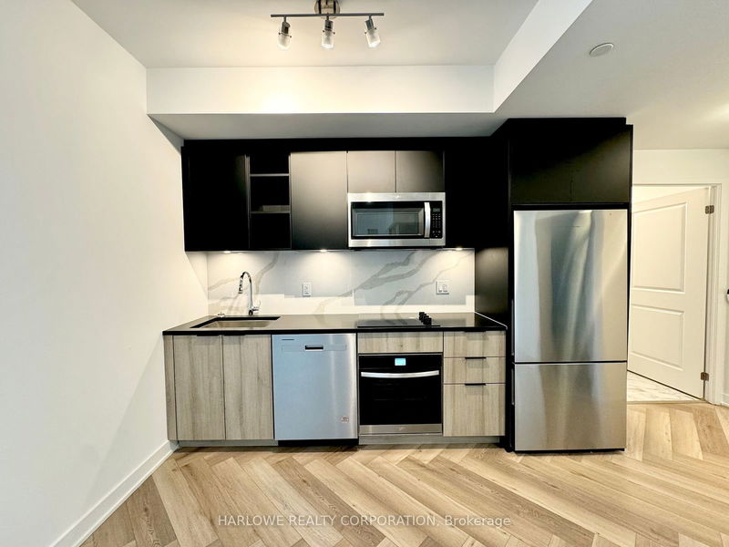 543 Richmond St W, unit 713 for sale - image #1