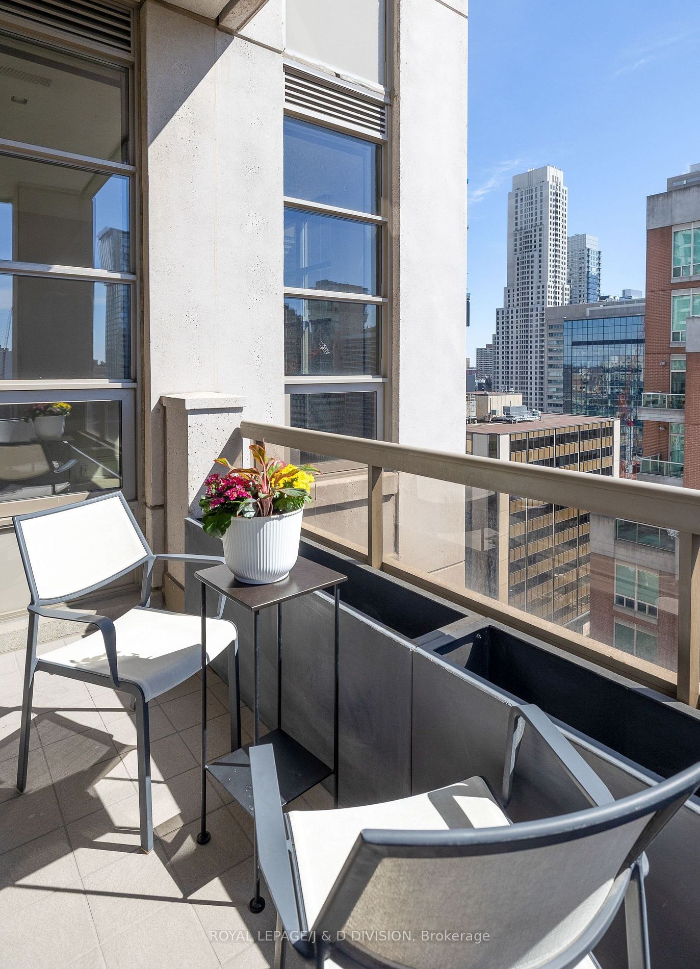 68 Yorkville Ave, unit 1601 for sale - image #16